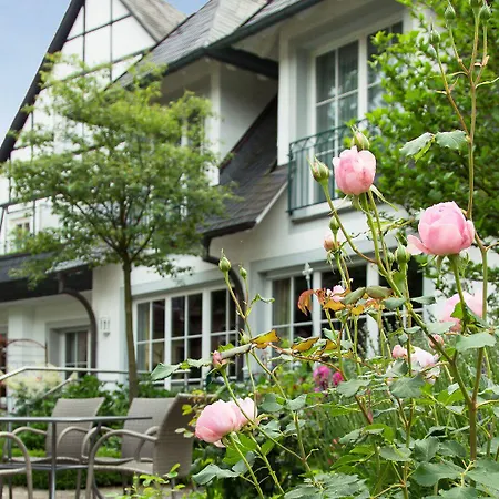 Landgasthof Kleiner Отель Зундерн