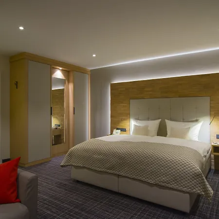 Landgasthof Kleiner 3* Зундерн