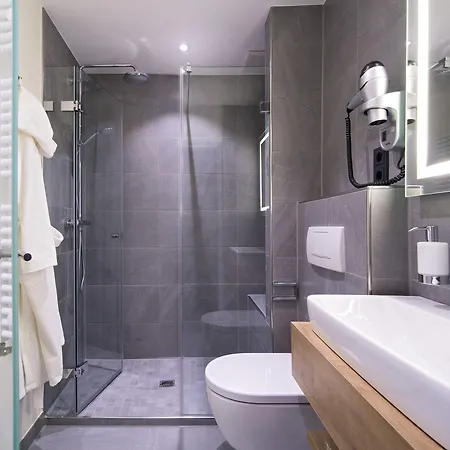 Отель Landgasthof Kleiner Зундерн