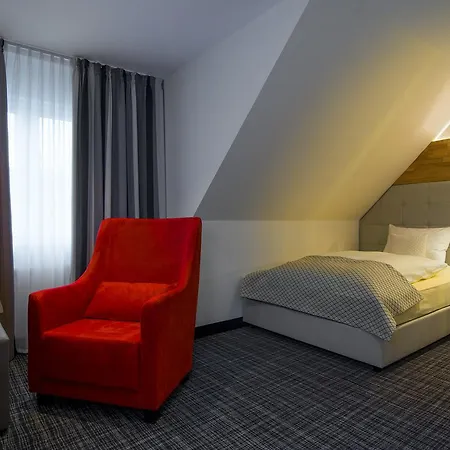 Отель Landgasthof Kleiner Зундерн