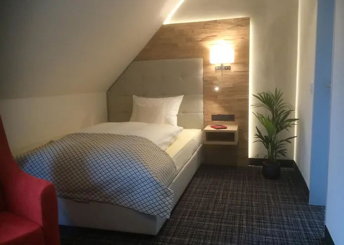 Landgasthof Kleiner Otel Sundern